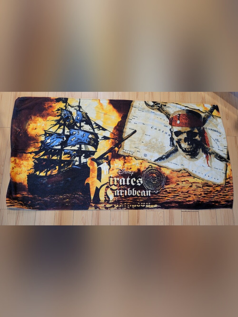 Disney Store Pirates of the Caribbean Beach Towel Black Pearl Skull Map